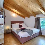 Дом отдыха House Ana