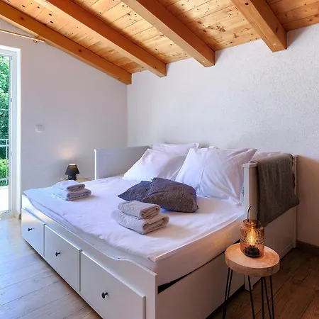 Ana Holiday home *