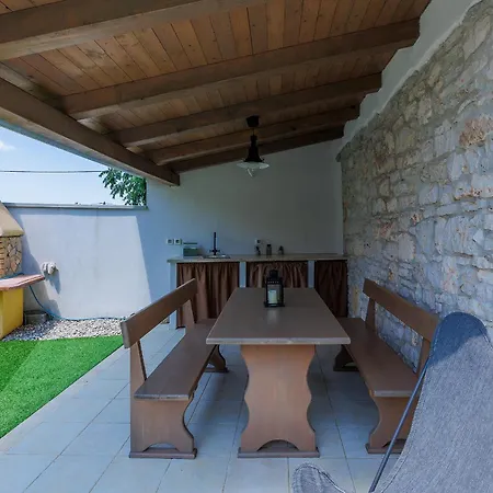 Holiday home Ana *