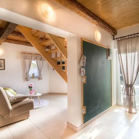 Holiday home Ana