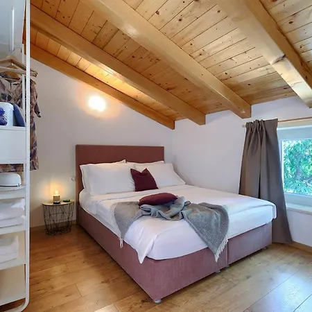 Holiday home Ana